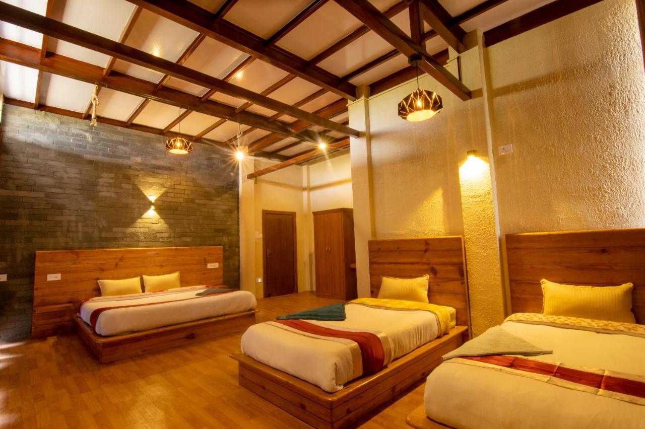 Peaceful Cottage & Cafe Du Mont Nagarkot Εξωτερικό φωτογραφία