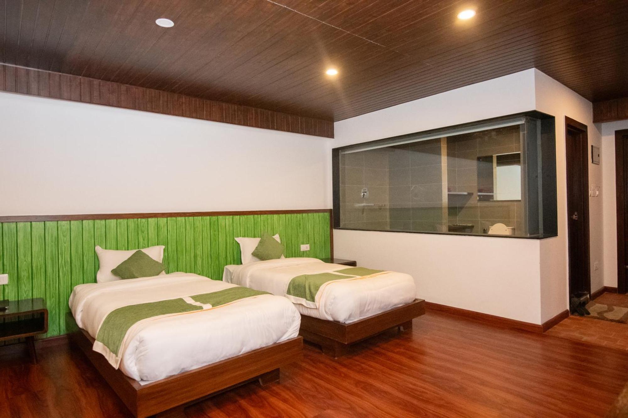 Peaceful Cottage & Cafe Du Mont Nagarkot Εξωτερικό φωτογραφία