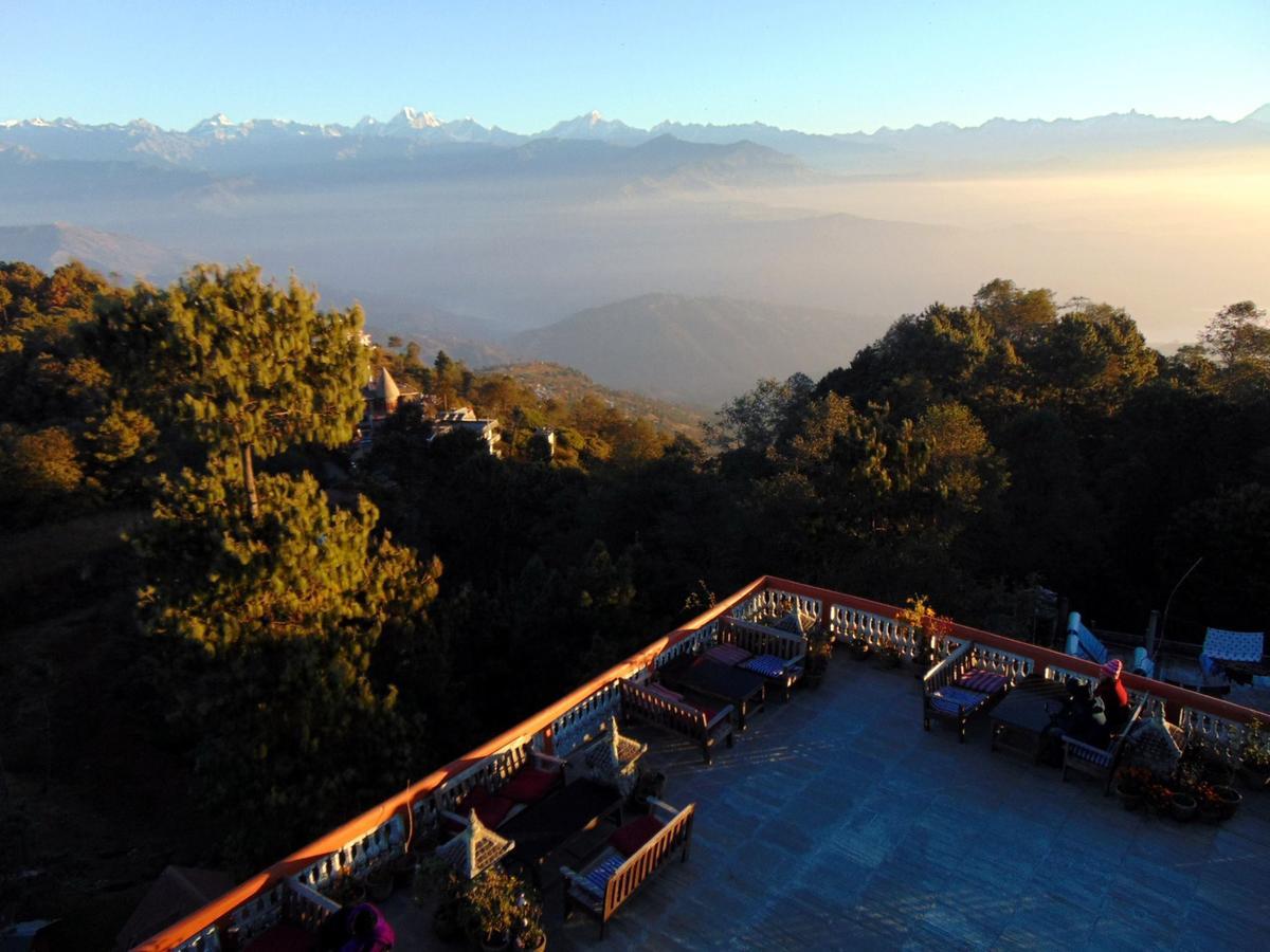 Peaceful Cottage & Cafe Du Mont Nagarkot Εξωτερικό φωτογραφία