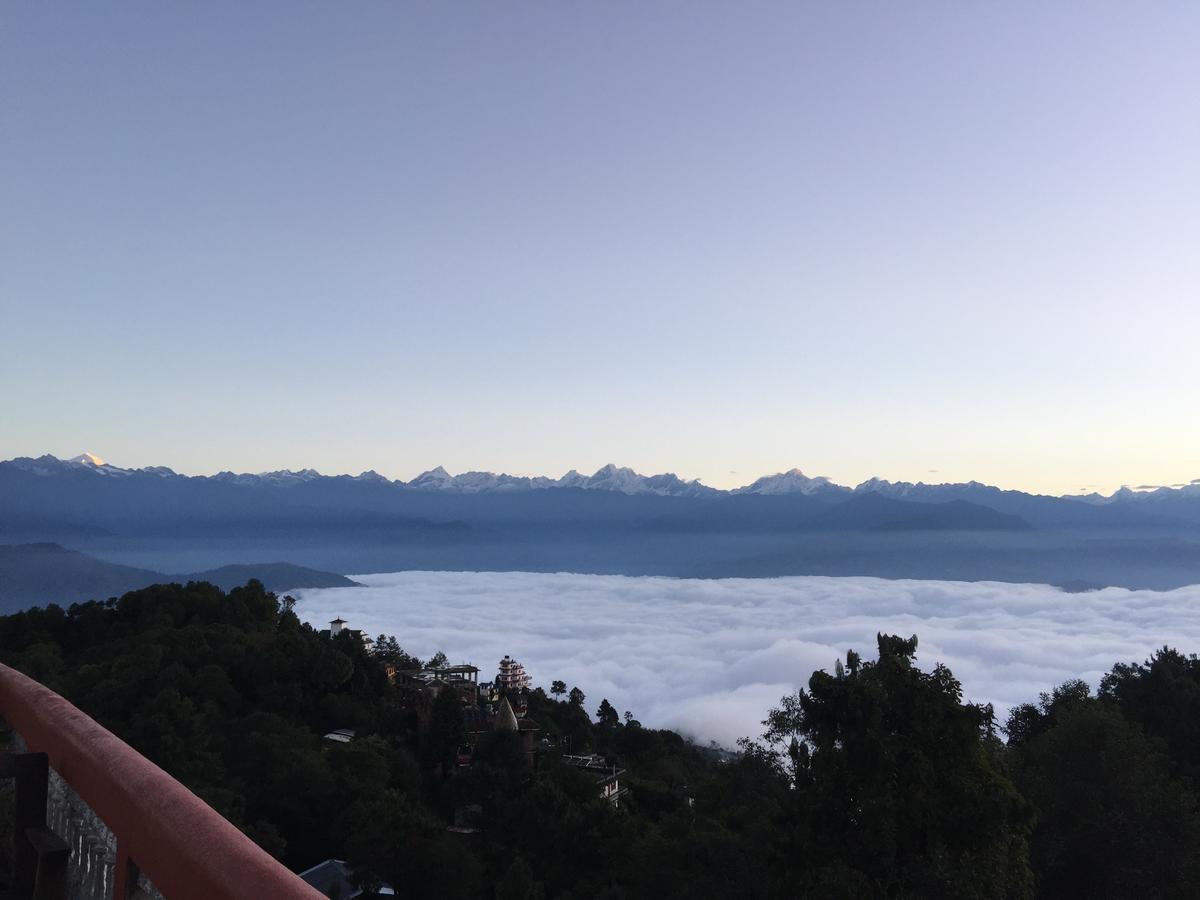 Peaceful Cottage & Cafe Du Mont Nagarkot Εξωτερικό φωτογραφία