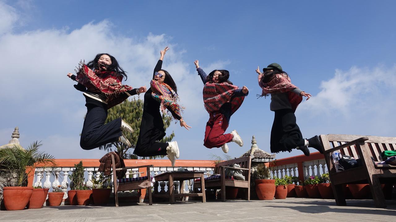 Peaceful Cottage & Cafe Du Mont Nagarkot Εξωτερικό φωτογραφία